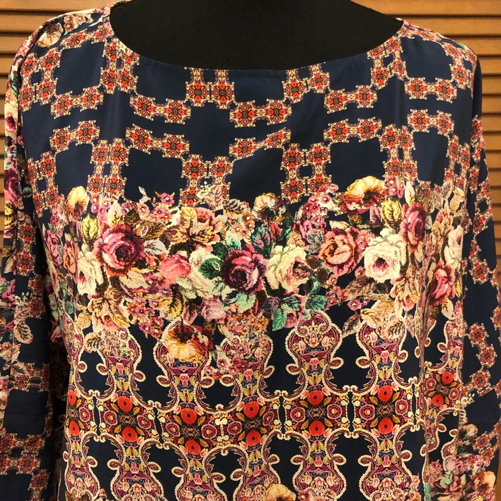 Anthro Kachel Garden tapestry print silk top 10 - Picture 3 of 12